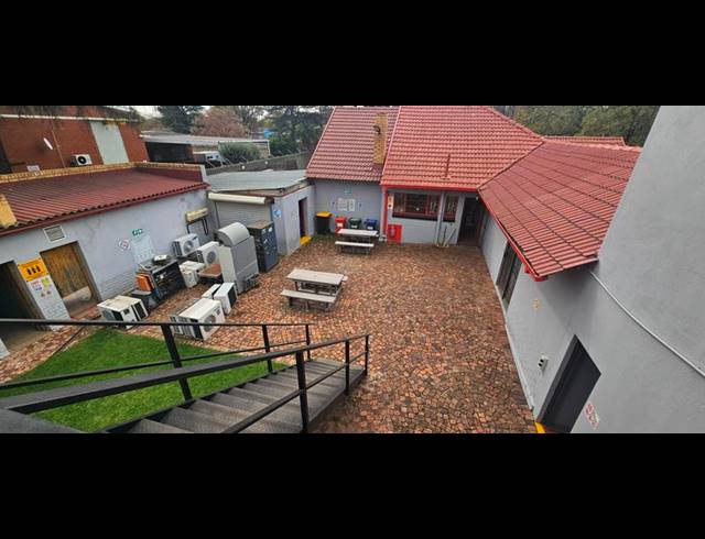 BUSINESS FOR SALE IN THREE RIVERS